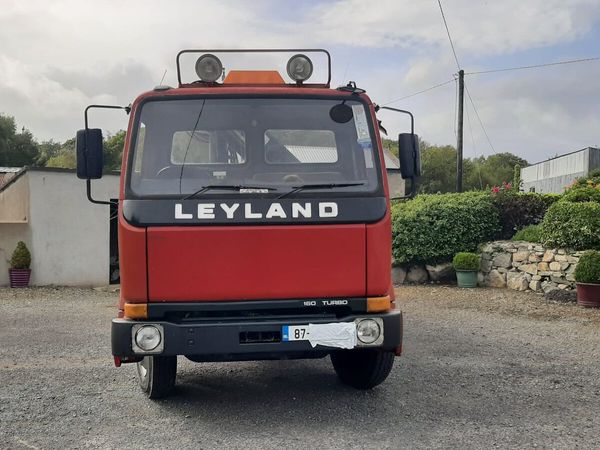 Vintage truck - Main image