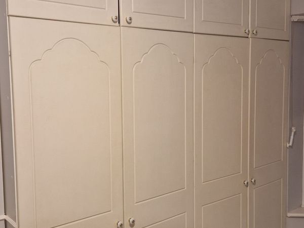 FITTED WARDROBE - Main image
