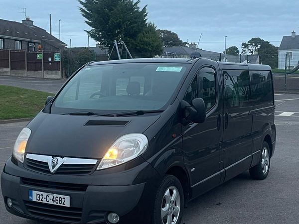 Vauxhall Vivaro Crew Cab Van - Main image