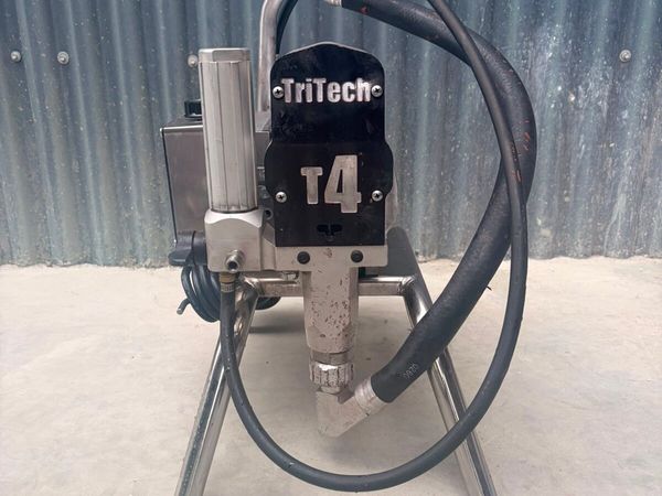 Airless paint sprayer TriTech T4 - Main image