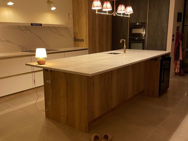Three  year old Kitchen for sale - Main image