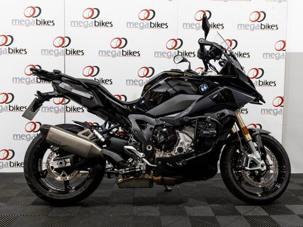 BMW S1000XR TE Triple Black 2023 - Main image