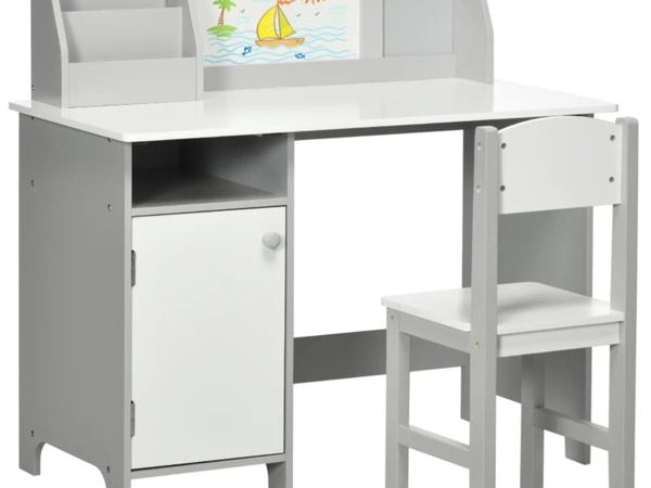 Kids Table and Chair Set w/ Whiteboard - Grey


Fe - Main image