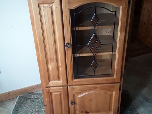 New condition solid Mexican pine unit plenty of st - Main image