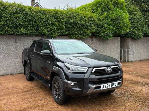 Toyota Hilux - Main image
