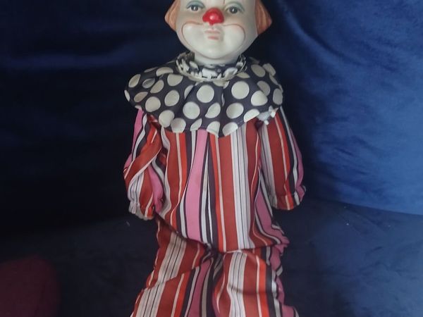 Vintage Porcelain Clown Doll 1980s - Main image