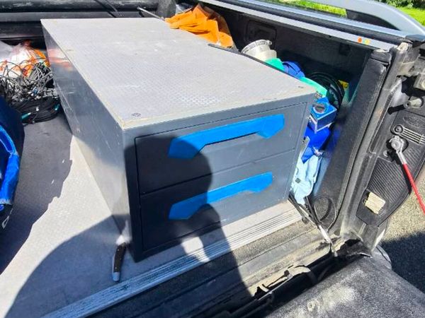 Van/jeep storage - Main image