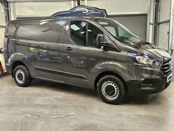 211 FORD TRANSIT CUSTOM 280 - Main image