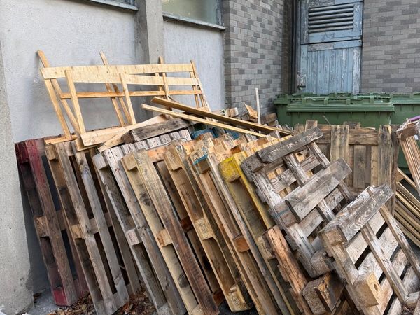 Pallets/Firewood - Main image