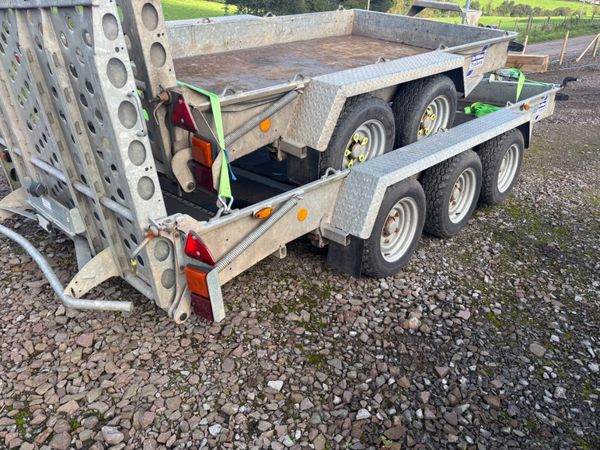 Ifor Williams 14ft x 6ft Tri axle plant trailer - Main image