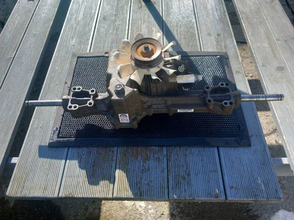 Husqvarna hydrostatic transmission for sale - Main image