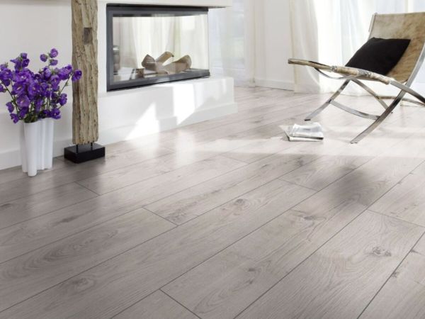 LAMINATE FLOORING - 12MM - Main image