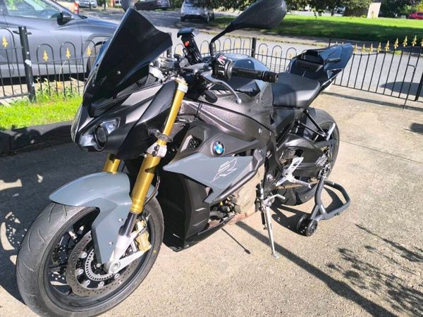 2017 BMW S1000 R - Main image