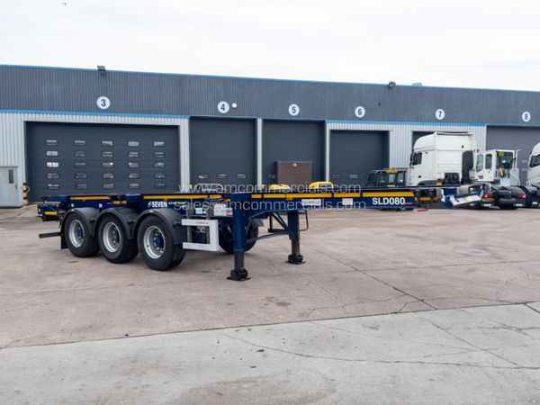 2021 DENNISON SLIDING SKELETAL TRAILER - Main image