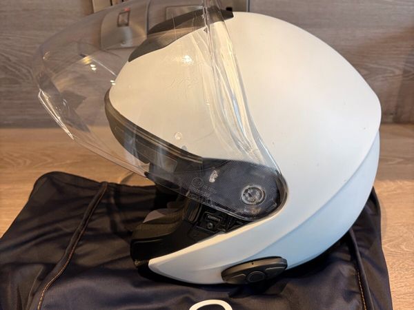 SCHUBERTH HELMET - Main image