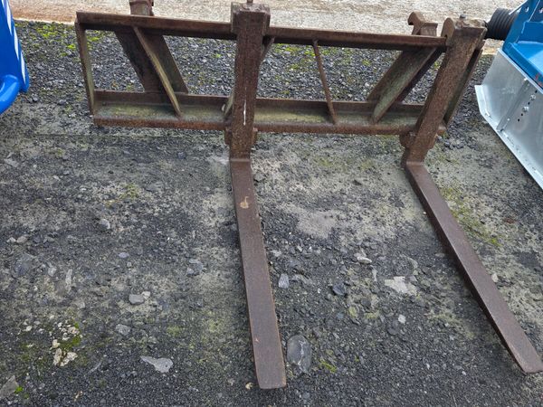 Front Loader Pallet Forks - Main image