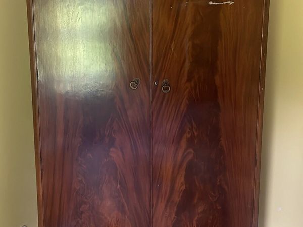 Wardrobe - Main image