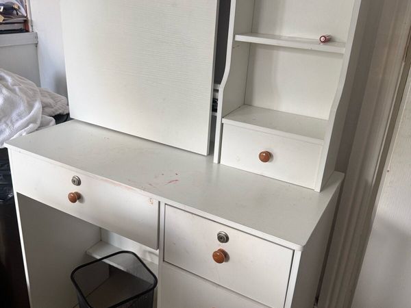 Vanity - Main image