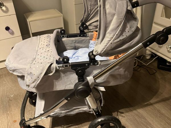Doll and pram - Main image