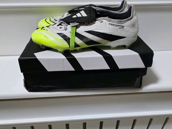 Adidas predator pro uk 7.5 - Main image