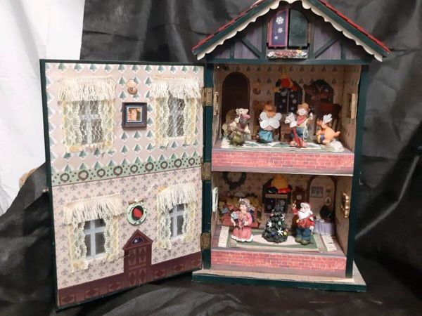 Holiday Classics Collection Dollhouse - Main image