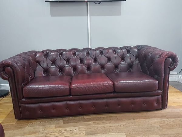 Chesterfield sofa - Main image