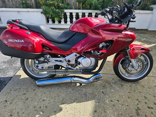 Honda deauville 650 - Main image