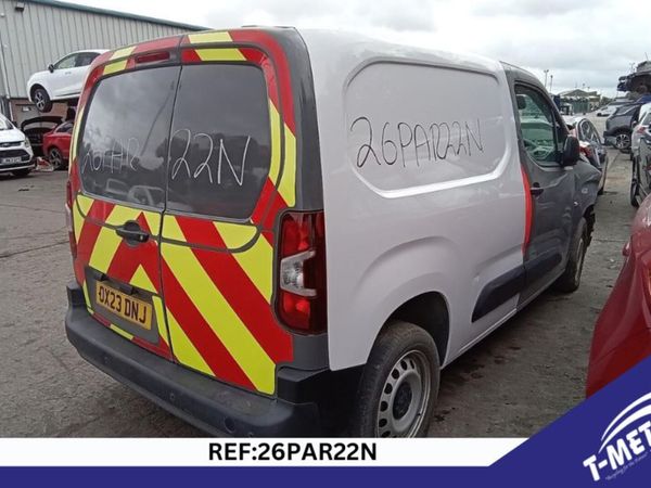 2023 PEUGEOT PARTNER BREAKING FOR PARTS - Main image