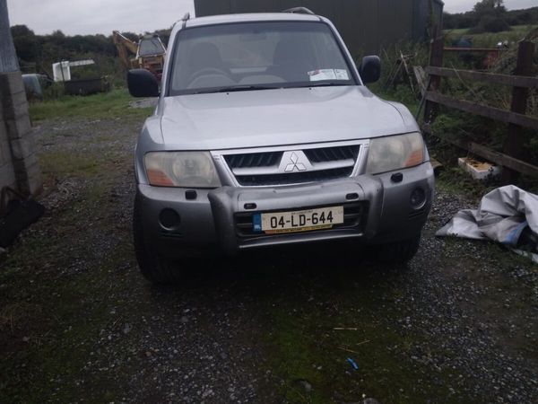 Mitsubishi Pajero - Main image