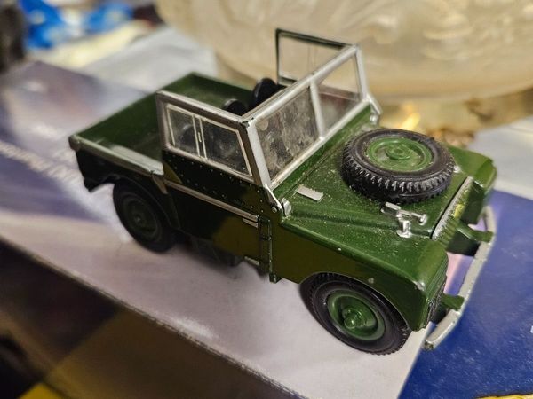Britain's Landrover - Main image