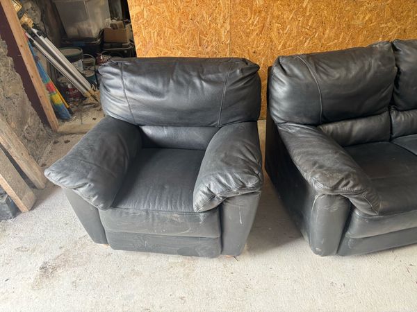 Leather couch - Main image