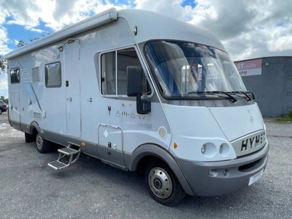 2004 HYMER STARLINE 680 A-CLASS MERCEDES 6 BERTH - Main image