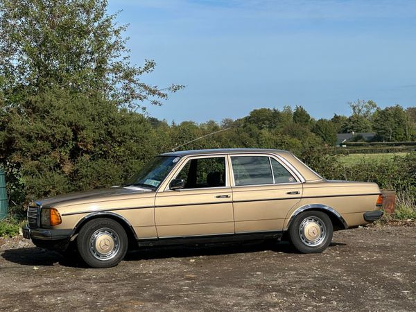 Mercedes 230e w123 auto - Main image