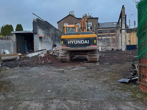 Diggers with drivers all work carried out - Main image