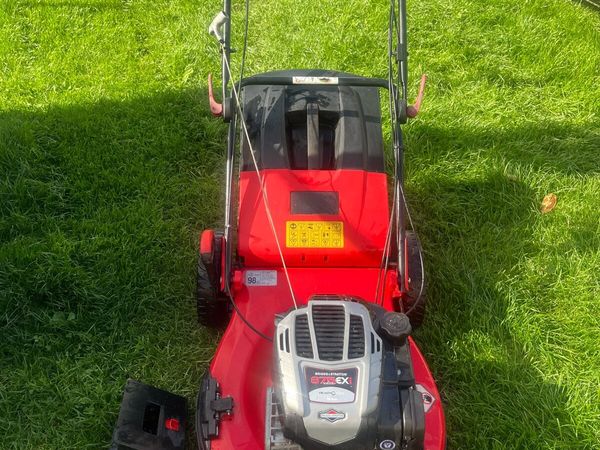 Lawnmower - Main image