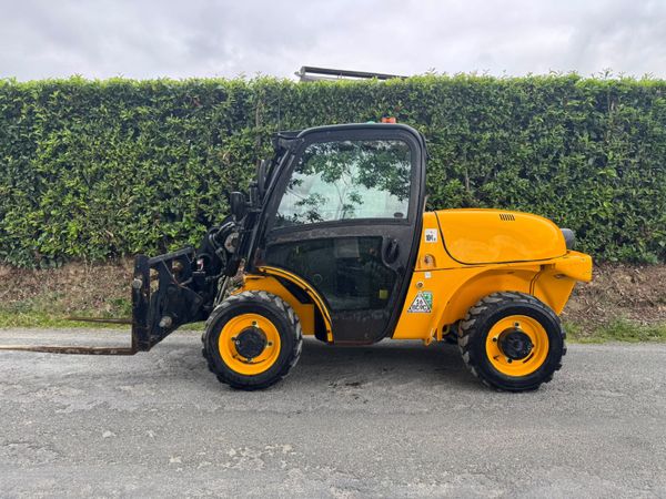 '21 JCB 520-40 Telehandler (520 - 40) Loadall - Main image