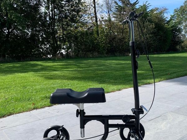 Knee mobility scooter - Main image