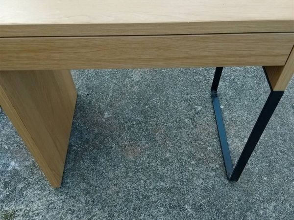 Desk - Main image