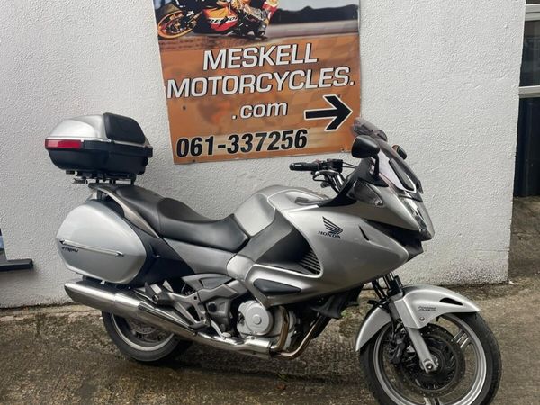 Bargain 2010 Honda NT700 Deauville - Main image