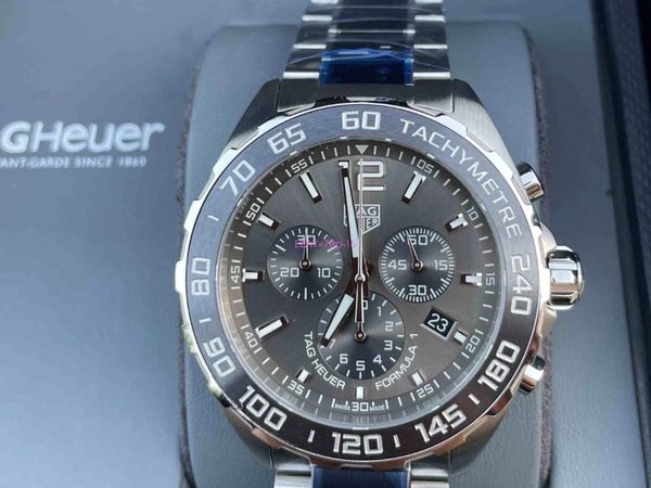 TAG Heuer Formula 1 - Mens Wristwatch - Main image