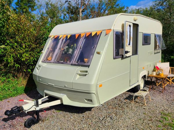 Vintage caravan - Main image