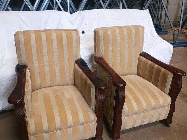 Pair Armchairs - Main image
