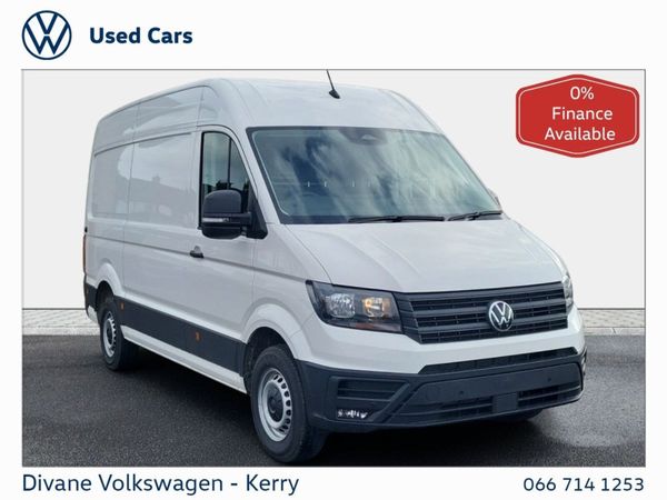 Volkswagen Crafter HIGHLINE MWB HIGH ROOF 140BHP - Main image