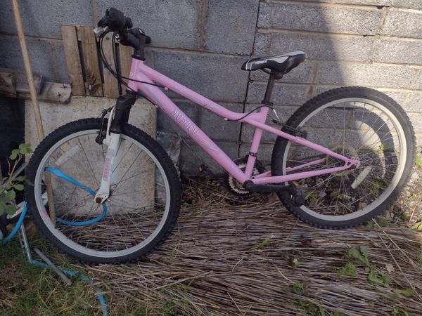 Pink mountain bike 24 " wheels - Main image