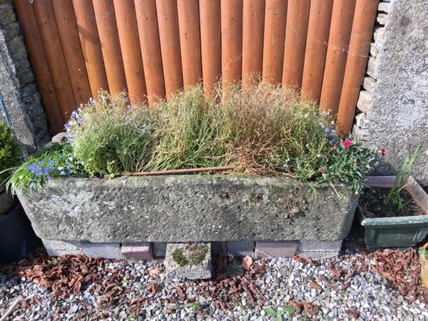 Stone trough - Main image