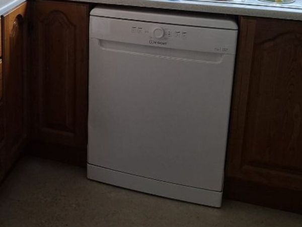 Dishwasher - Main image