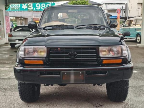1995 TOYOTA LAND CRUISER 80 VX LIMITED 4.2 5 Seats - Main image