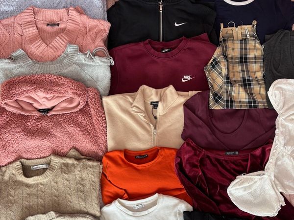 Girls clothes bundle xs/ s - Main image