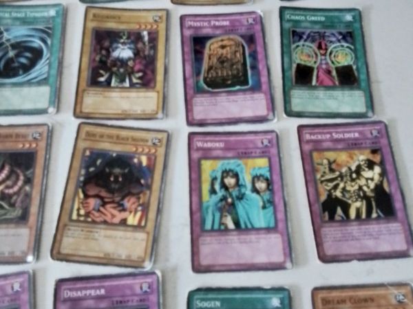 Old Yu gi oh cards - Main image
