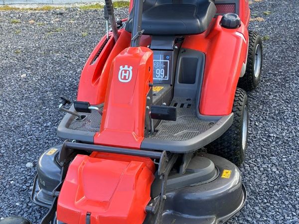 Husqvarna Ride on Lawnmower - Main image
